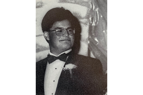 https://washingtonstem.org/wp-content/uploads/2020/04/CarlinLlorente_SchoolPhoto.png