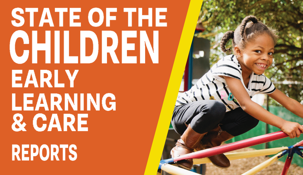 State of the Children: Early Learning & Care met een lachend klein meisje op een klimkoepel