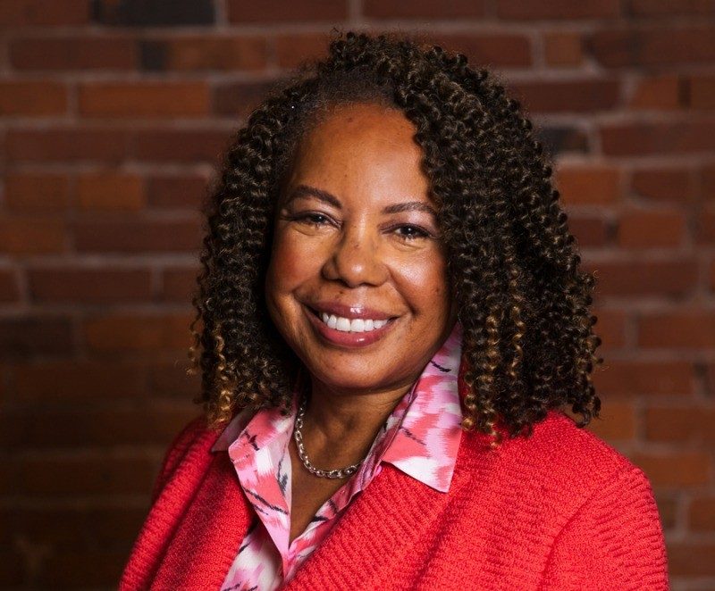 https://washingtonstem.org/wp-content/uploads/2023/08/Lynne-Varner-headshot-2025-e1737671109698.jpeg